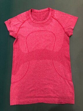 Lululemon Swiftly Tech Short Sleeve Crew Top